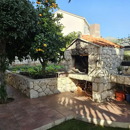 Villa Asturias